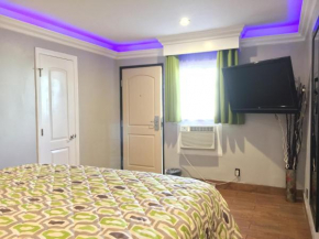 Гостиница Mid City Inn  Лос-Анджелес